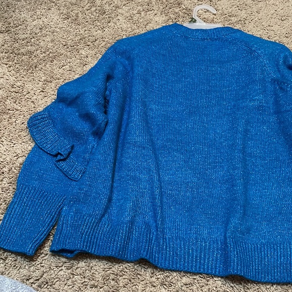 NWT Sweater Size XL - Picture 7 of 9